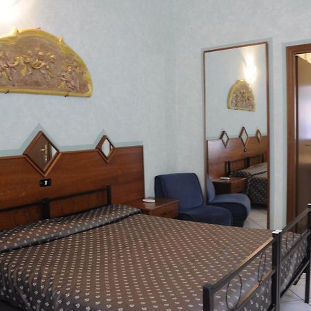 Hotel Farini Roma Rom bilde
