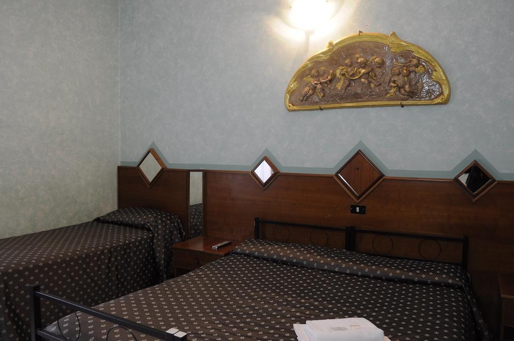 Hotel Farini Roma Eksteriør bilde